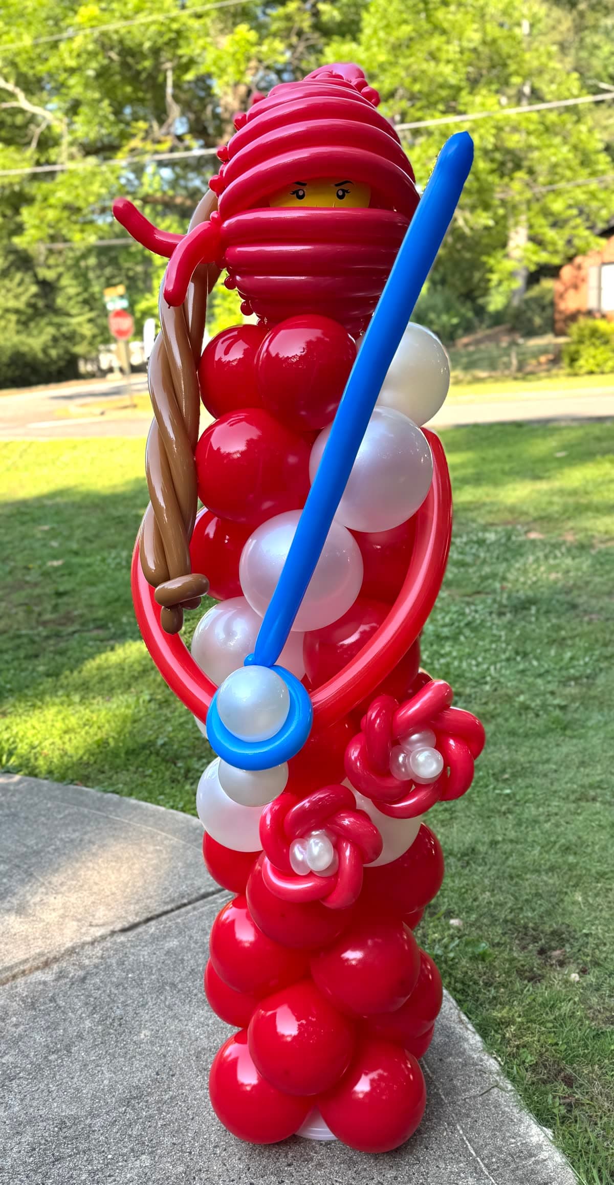 Female Ninja Balloon Column — 7 ft